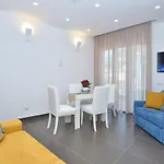 Costa D'amalfi مينوري
